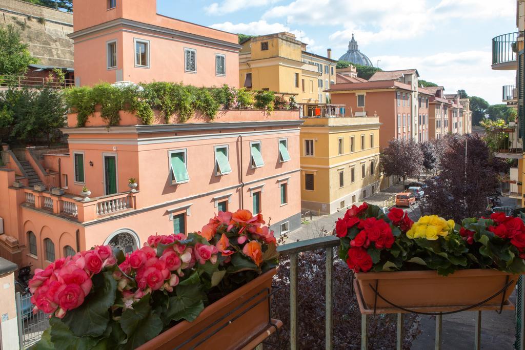 Appartamento La Finestra Su San Pietro โรม ภายนอก รูปภาพ