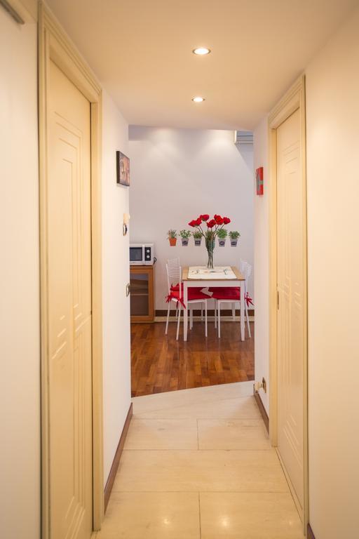 Appartamento La Finestra Su San Pietro โรม ภายนอก รูปภาพ
